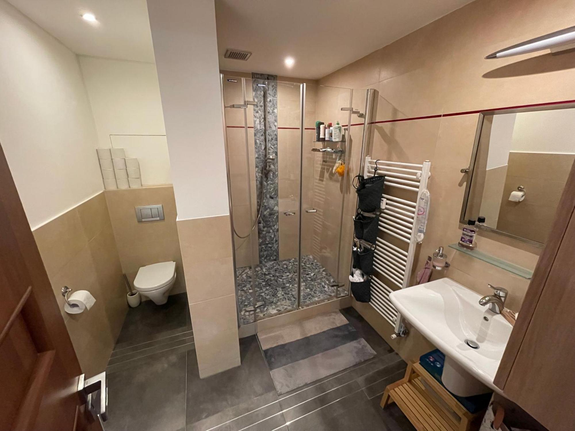 Orient Express Paris-Pressburg By Zazi Apartment Екстериор снимка
